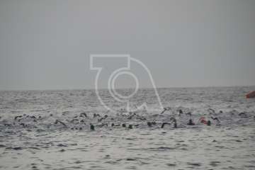 Ricardo Hernández y Raquel Aróstegui ganan con autoridad el XXVII Triatlón de Salinetas (Foto TA)